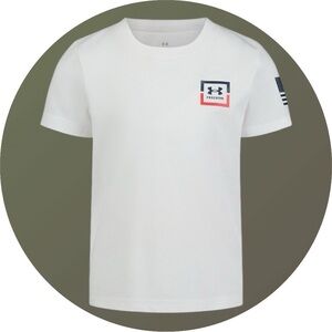 Under Armour Freedom Flag Youth Medium Loose Graphic T-Shirt white/red/blue EUC‍